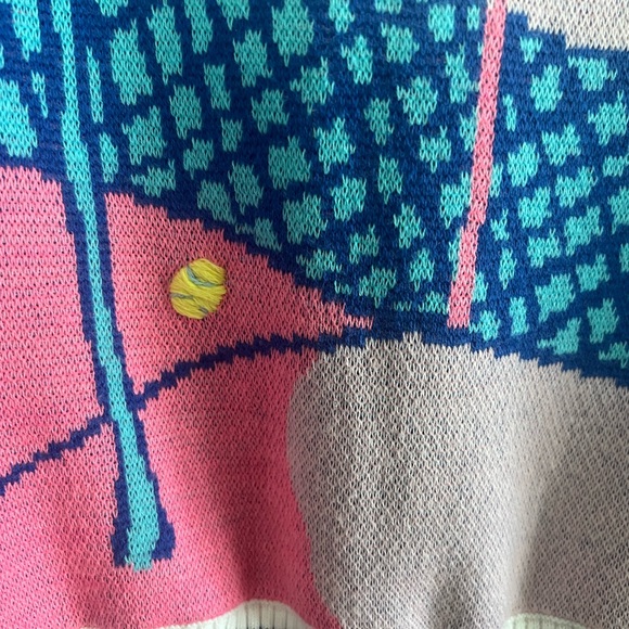 Lilly Pulitzer Short Sleeve sweater, Size Small - Picture 8 of 12